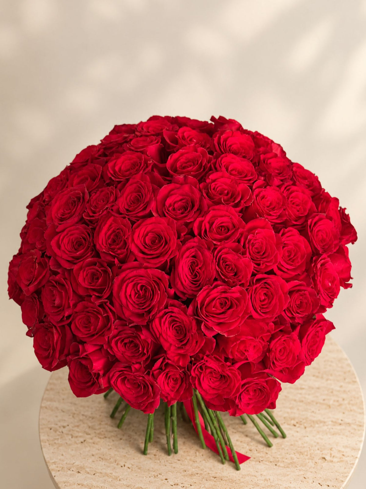 Buchet 71 trandafiri rosii
