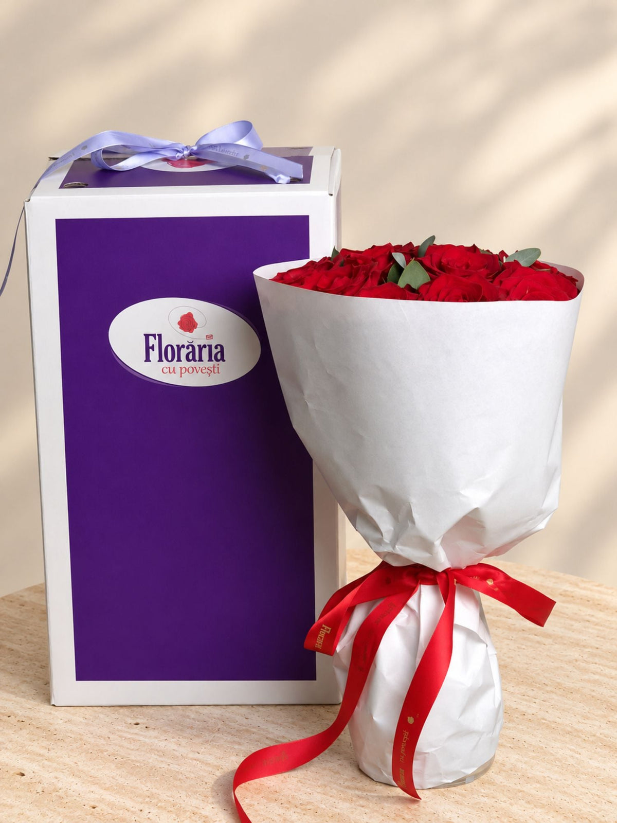 Buchet 11 Trandafiri Rosii - Floraria cu Povesti