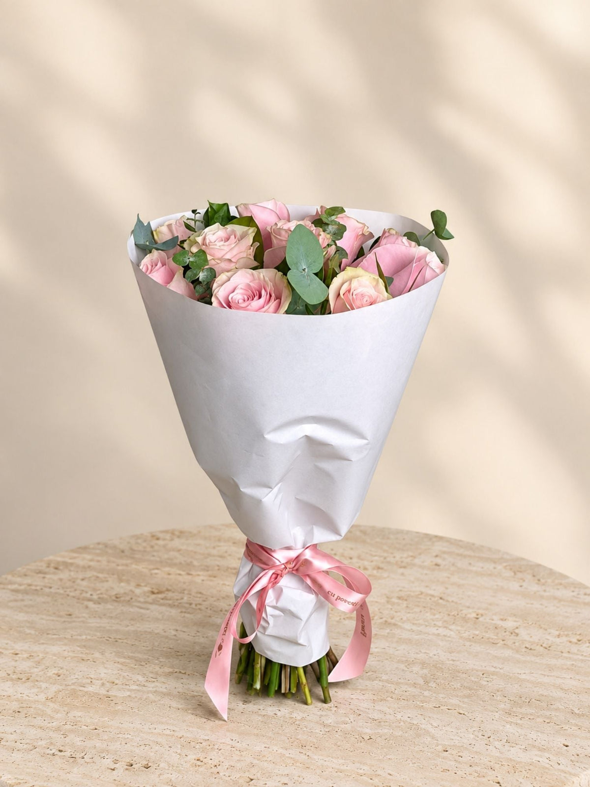 Buchet 11 Trandafiri Roz - Floraria cu Povesti