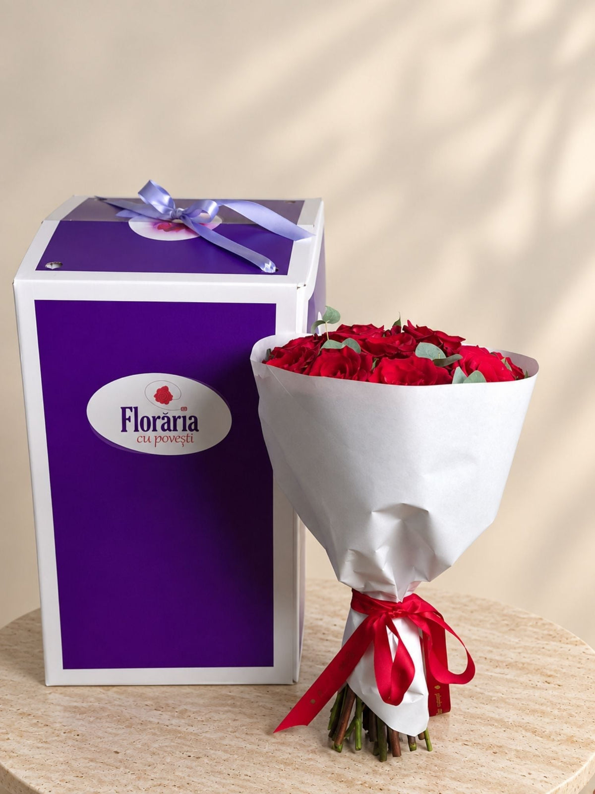 Buchet 15 Trandafiri Rosii - Floraria cu Povesti
