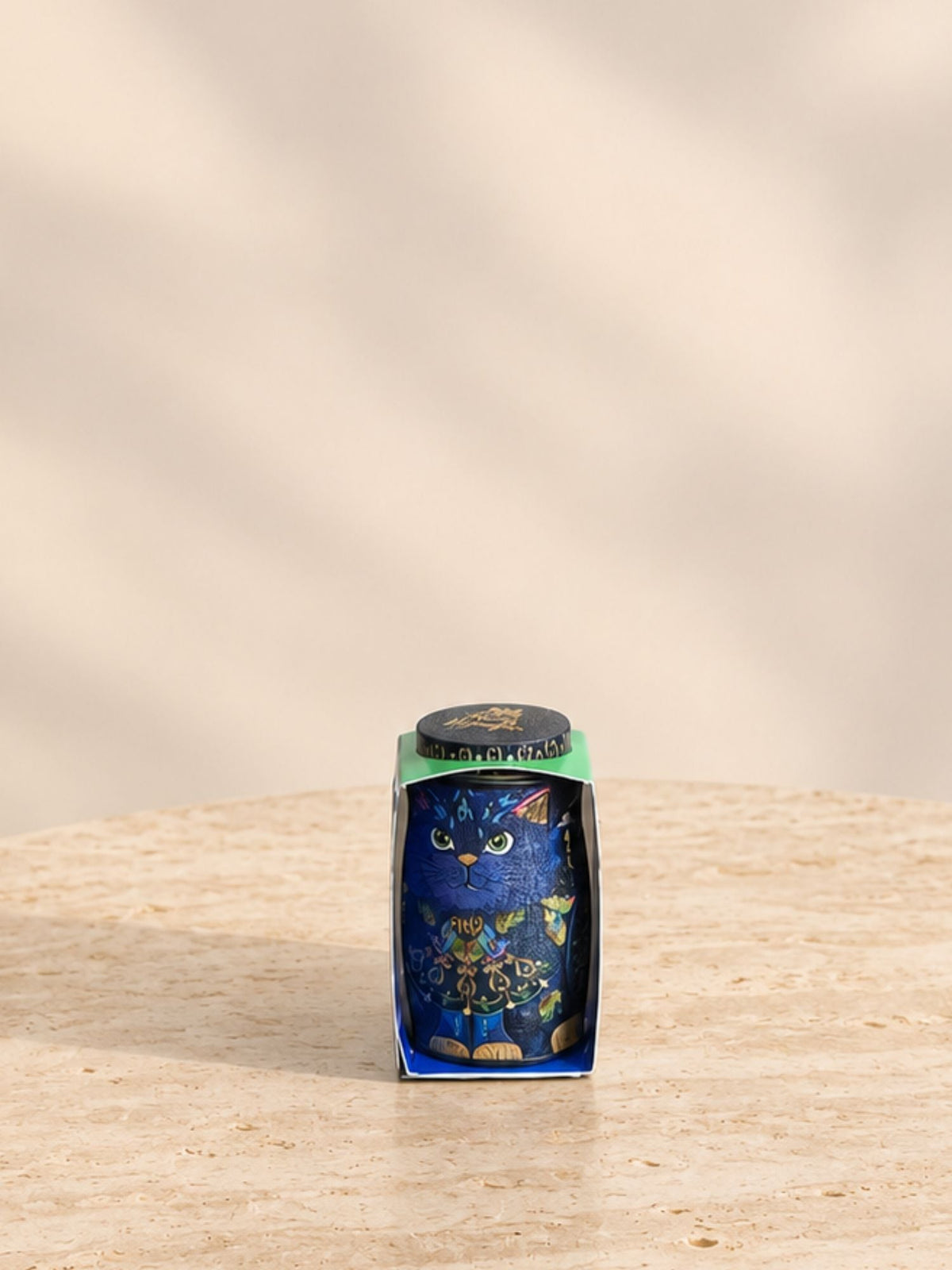 Trufe de ciocolata Monty Bojangles in cutie metalica Blue Mini