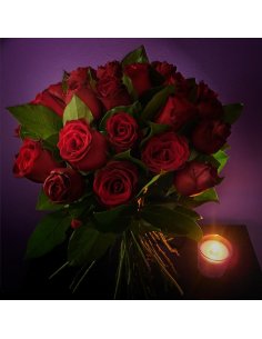 Buchet de trandafiri rosii si livrare la miezul noptii