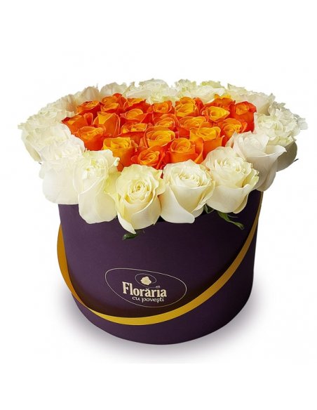 Colectia en Vogue - Cutie mare cu trandafiri albi si portocalii in forma de inima