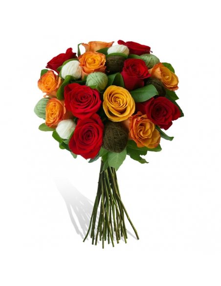 Buchet cu trandafiri rosii si portocalii si gheme de lana