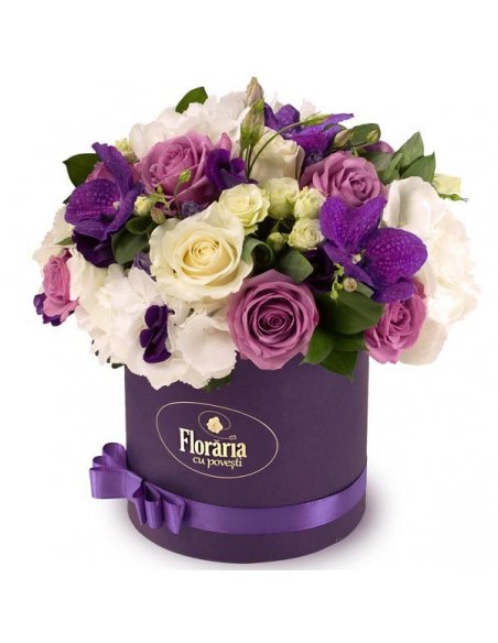 Cutie cu trandafiri, hortensie si orhidee vanda