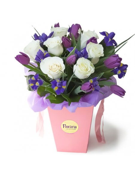 Buchet cu trandafiri albi lalele si irisi mov
