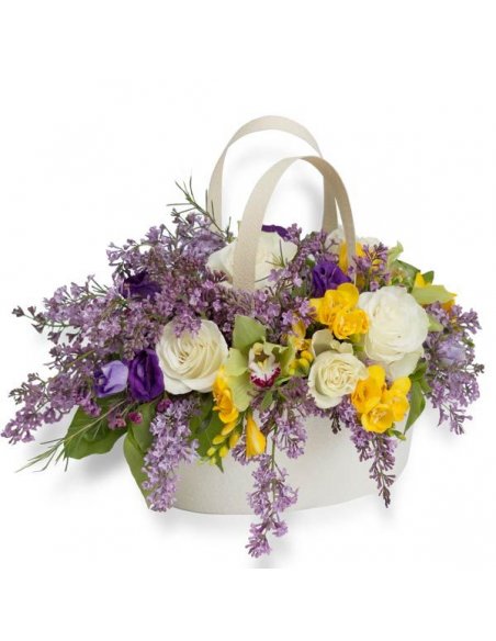 Aranjament Special - Gentuta cu trandafiri si liliac