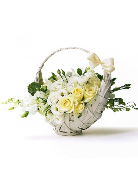 Aranjament Special - Cos cu flori albe