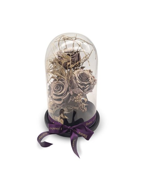 Aranjament cu trandafir nemuritori aurii