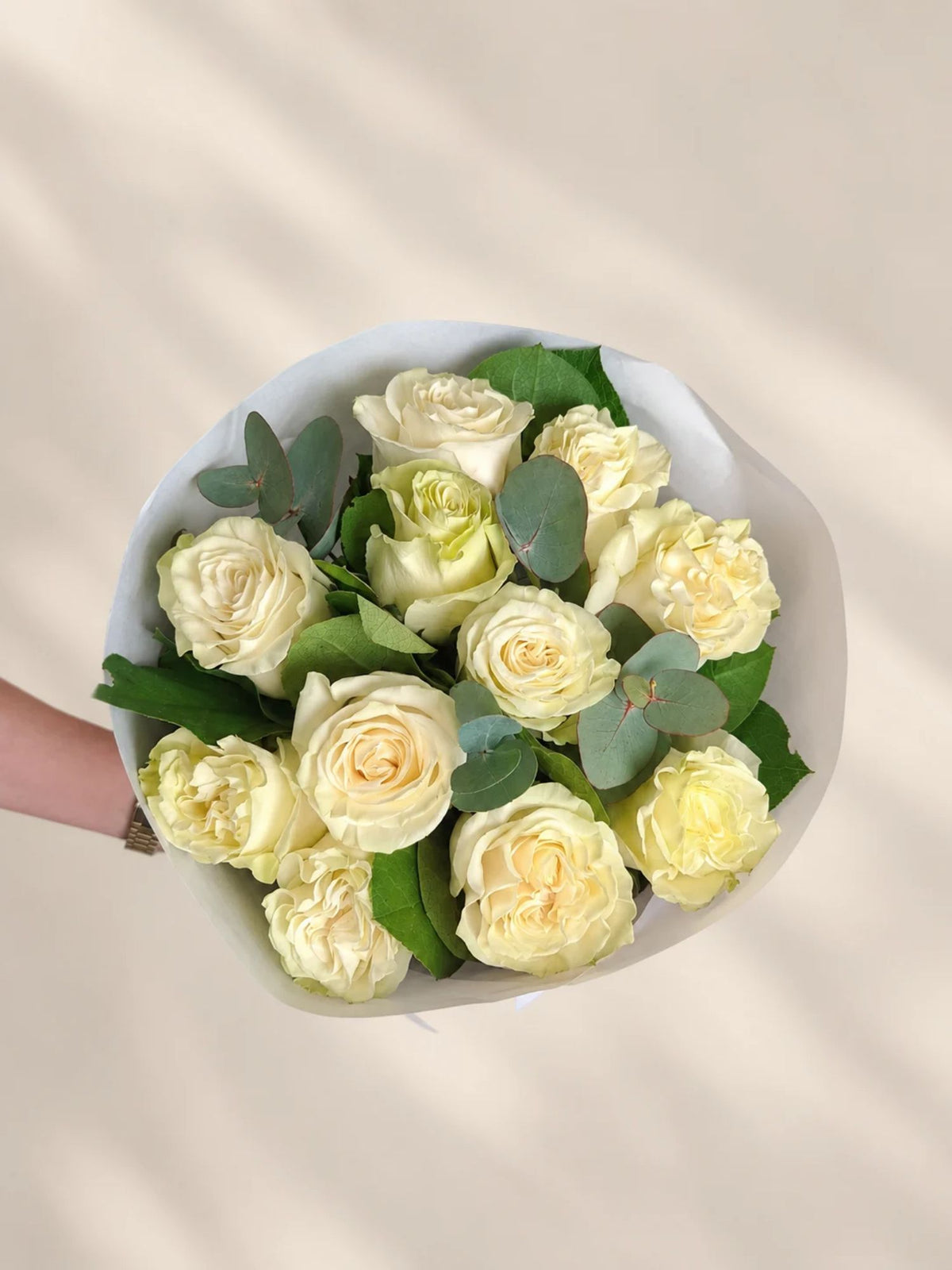 Buchet 13 Trandafiri Albi