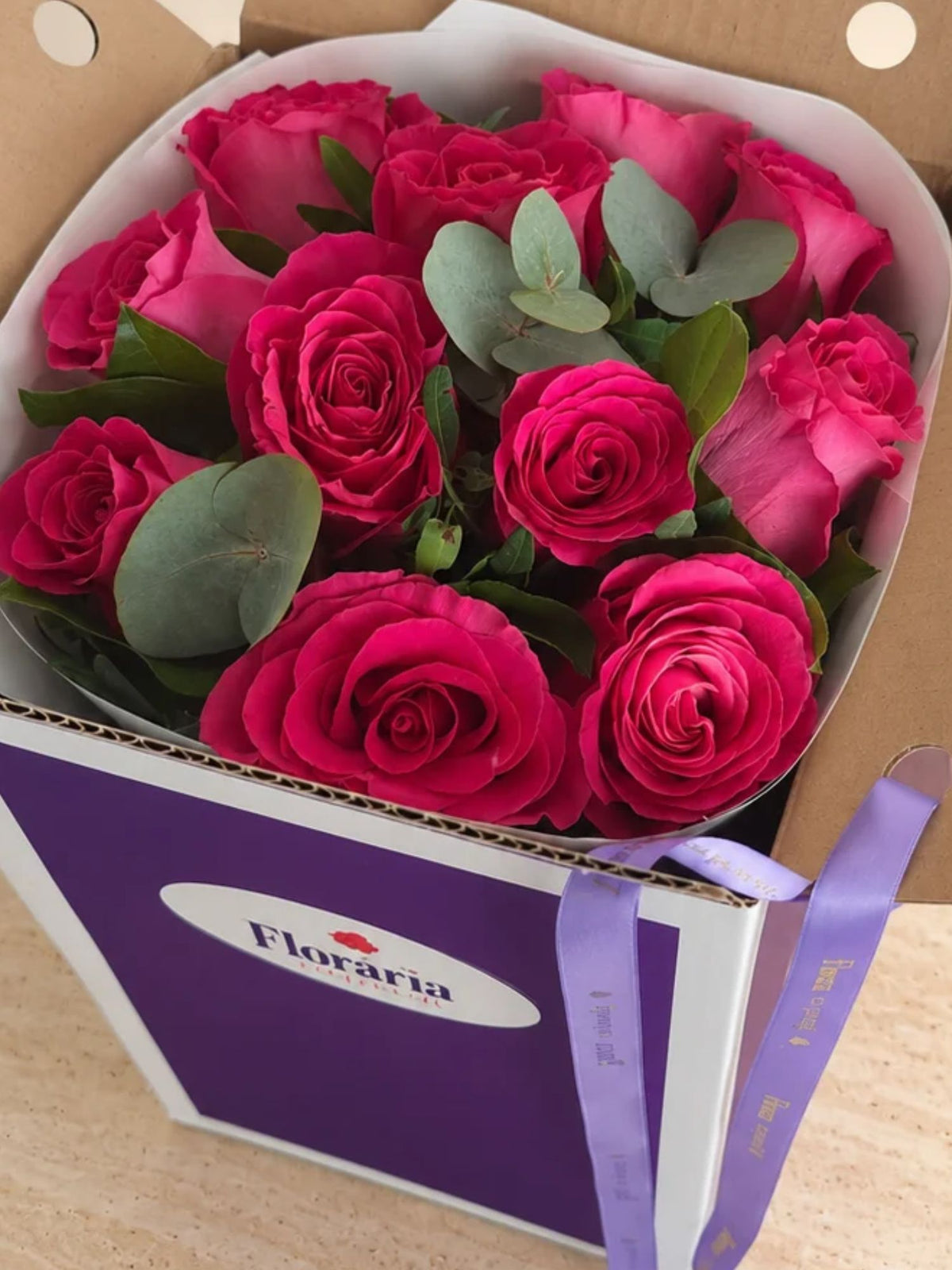Buchet 19 trandafiri ciclam