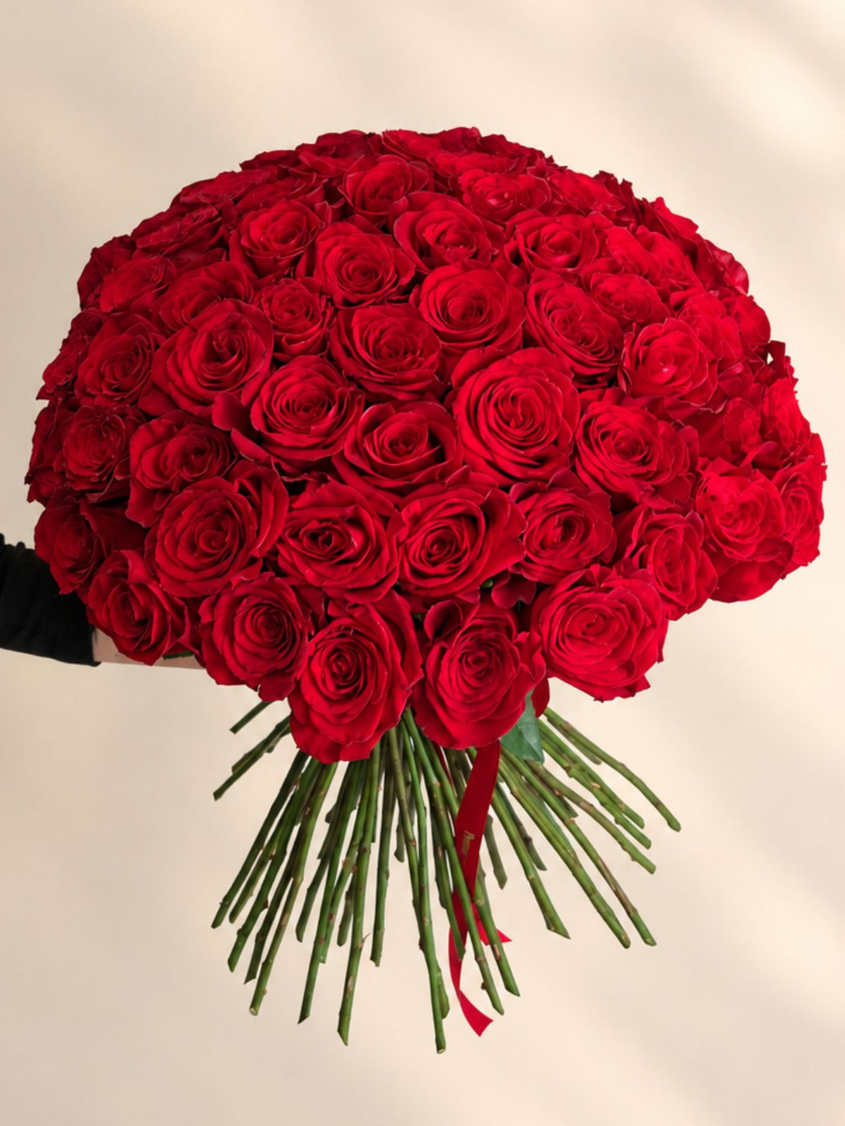 Buchet 71 trandafiri rosii