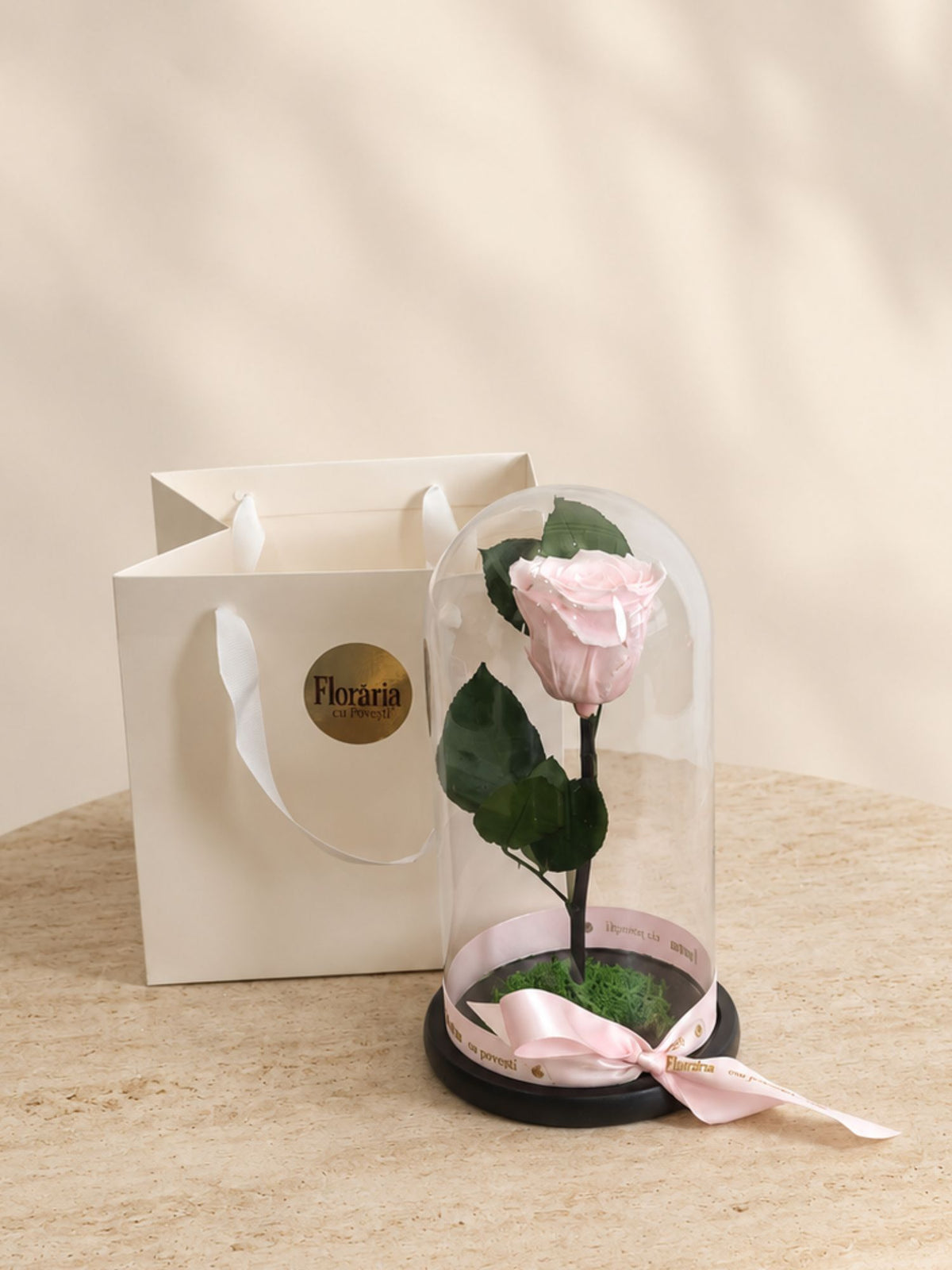 Trandafir nemuritor Belle Rose roz