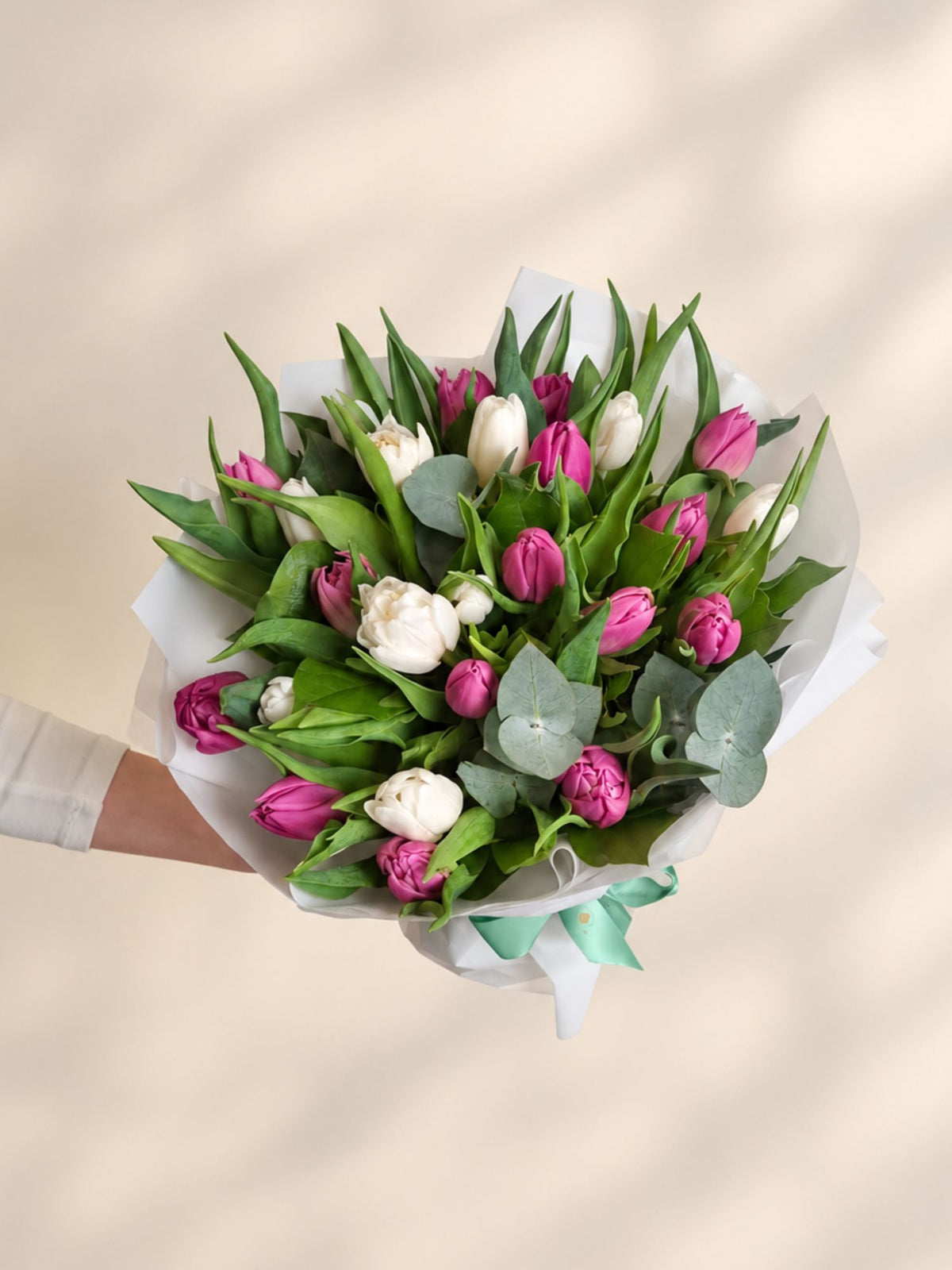 Buchet 25 Lalele Albe și Roz