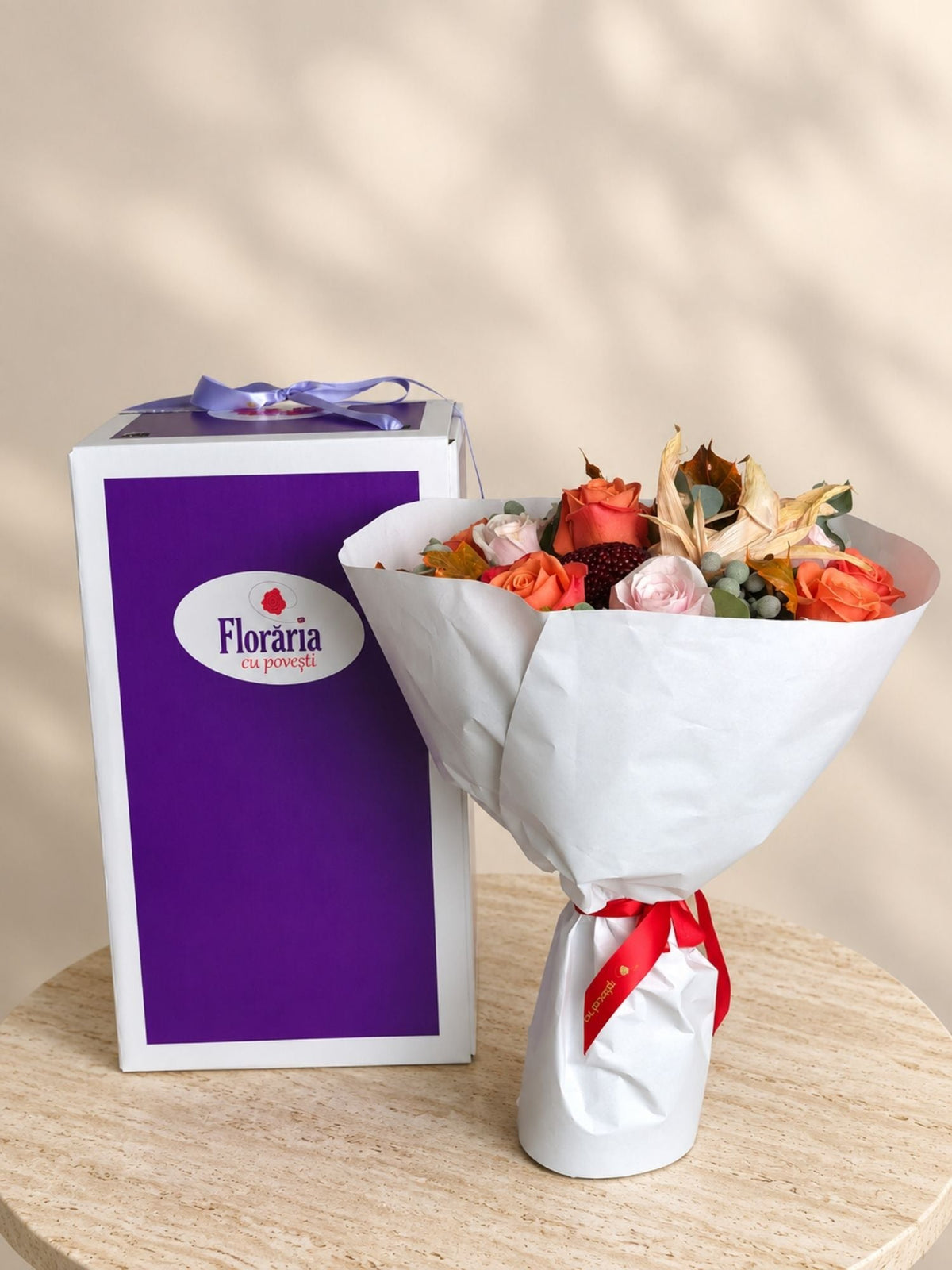 Buchet cu Trandafiri Portocalii si Roz cu Miniconifere - Floraria cu Povesti