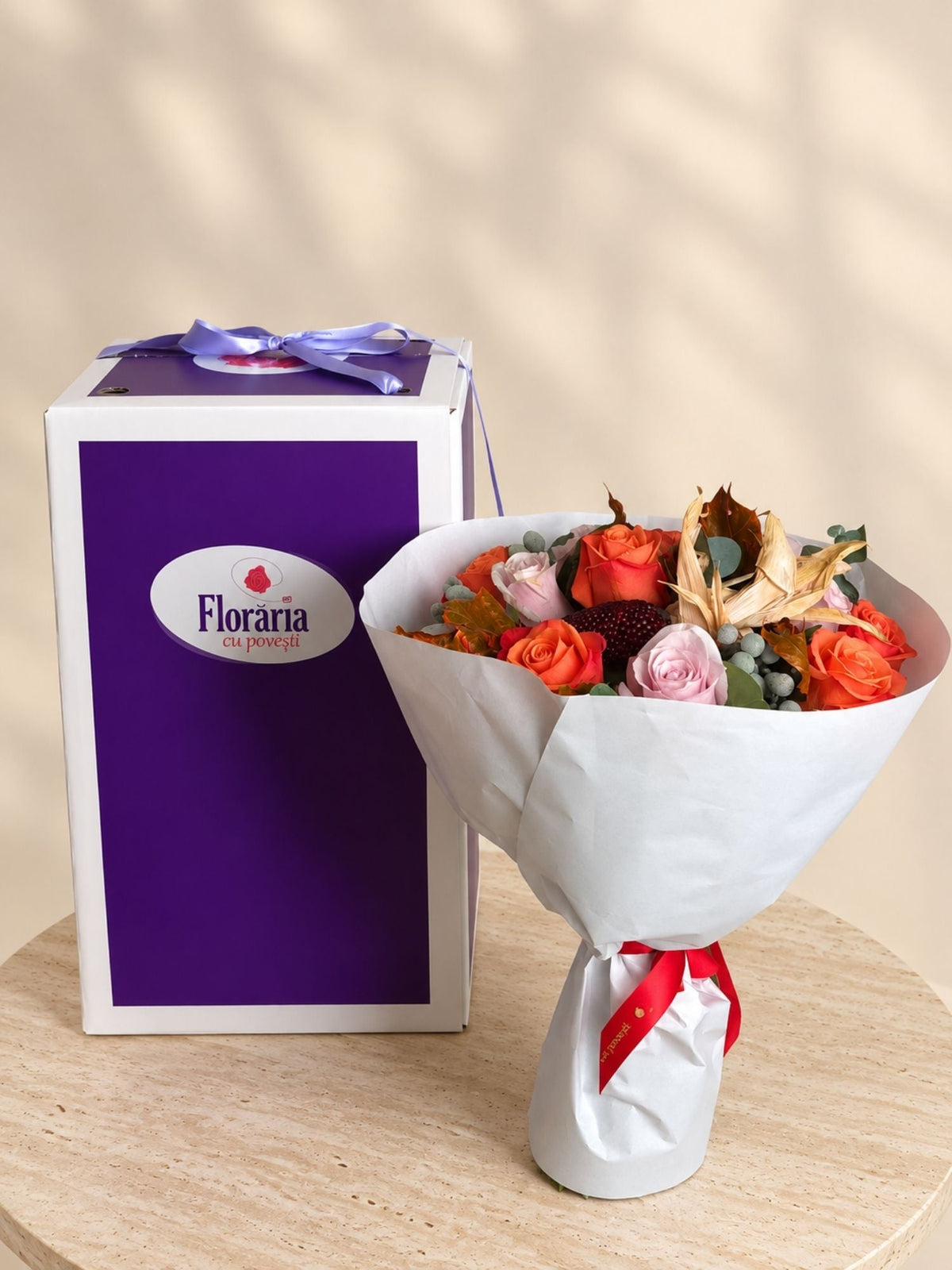 Buchet cu Trandafiri Portocalii si Roz cu Miniconifere - Floraria cu Povesti